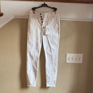 Women's White Skinny Jeans‎